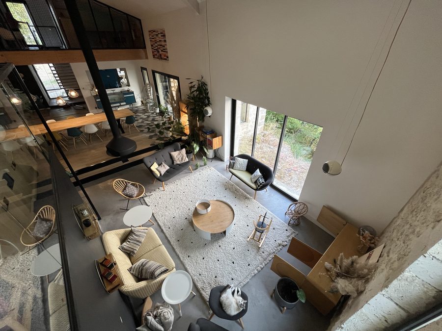 Le séjour vu de la mezzanine